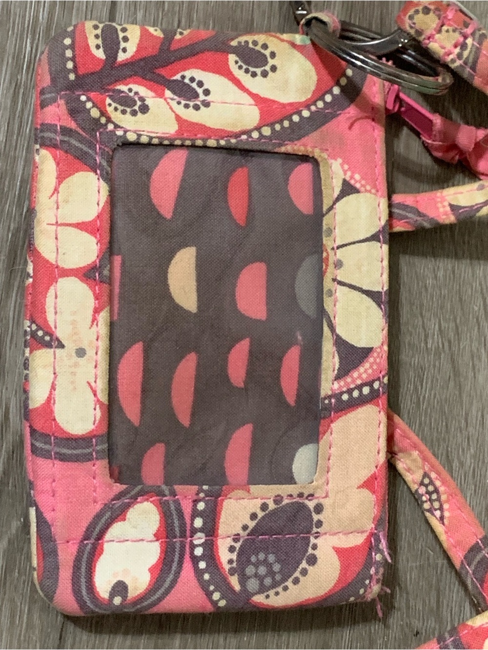 ❤️ Vera Bradley Blush Pink Zip ID Case Floral Wallet with Lanyard - Picture 3 of 5